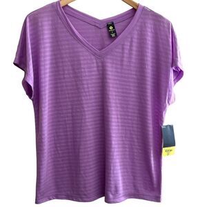 😊 3/$30 NWT Xersion lightweight lavender t-shirt, size Small loose fit